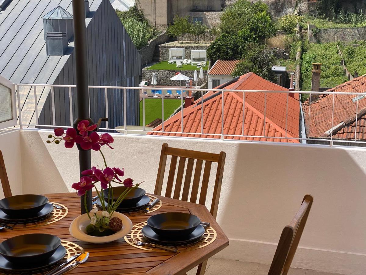 Apartamento Com Patio Na Rua Principal Da Cidade Porto Bagian luar foto